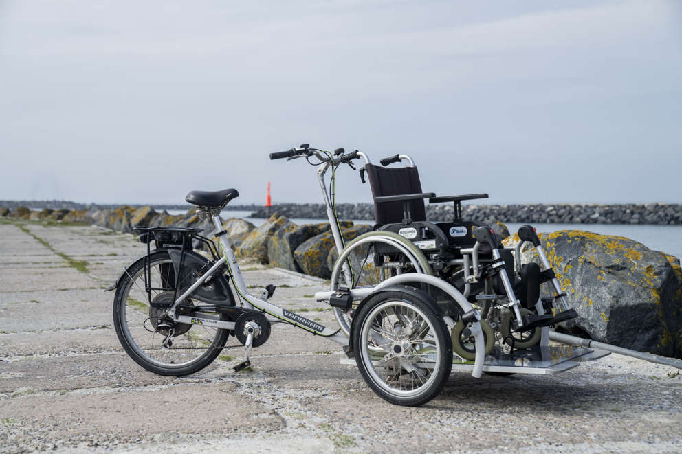 Elektrisches Lastenfahrrad für Rollstuhl